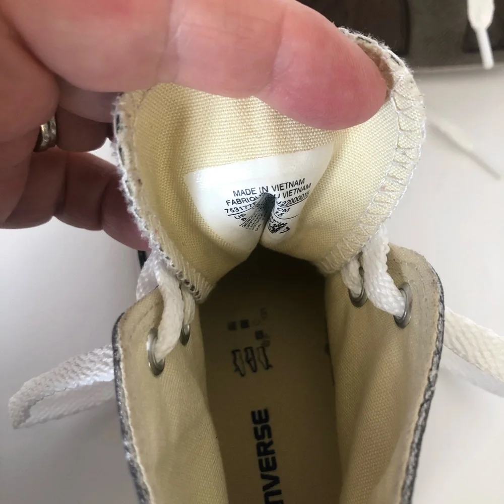 Converse Chuck Taylor All-star high tops